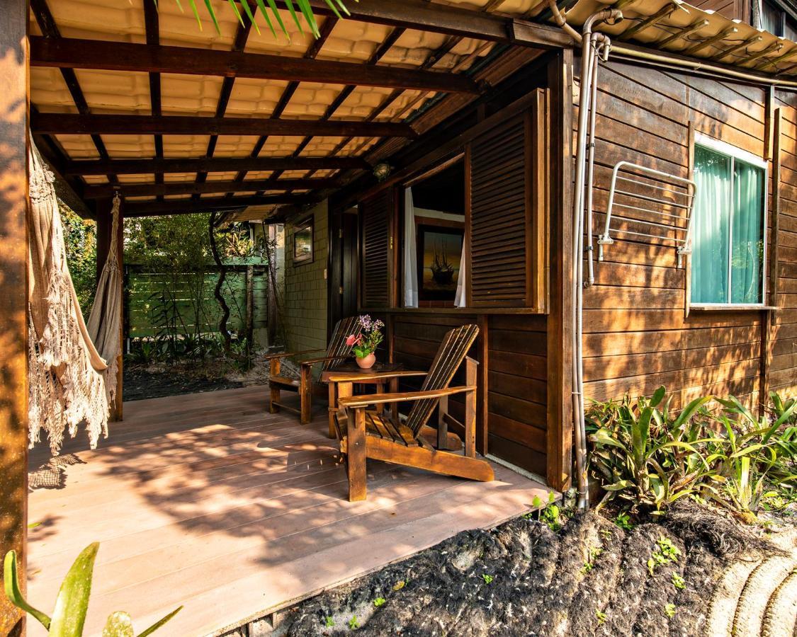 Grajagan Surf Resort Ilha do Mel Camera foto