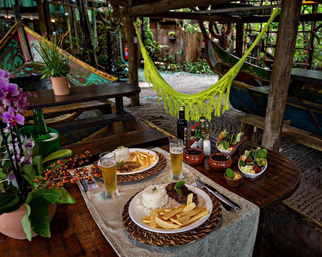Grajagan Surf Resort Ilha do Mel Esterno foto