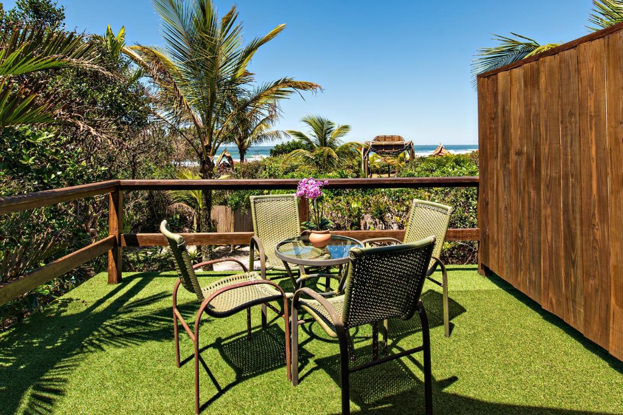 Grajagan Surf Resort Ilha do Mel Esterno foto
